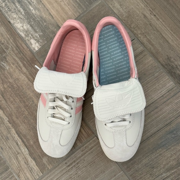 ADIDAS Samba x Humanrace Men’s size 9 - Picture 4 of 11